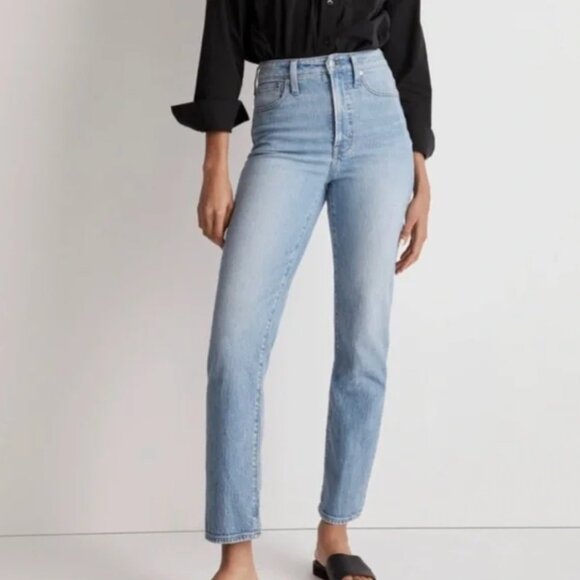 Madewell Pants - Madewell Perfect Vintage Straight Jeans – Size 25 | Medium Wash | High Rise
